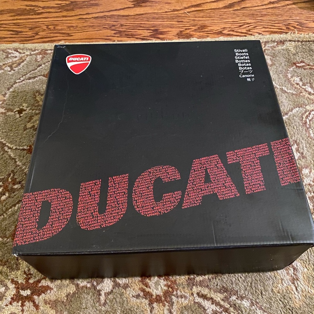 Ducati Motorcycle Technical Short Boots - Picture 3 of 4